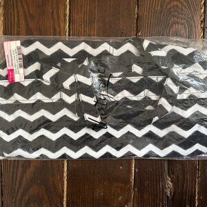Thirty One Retro Metro Fold Over Black Chevron New in Package